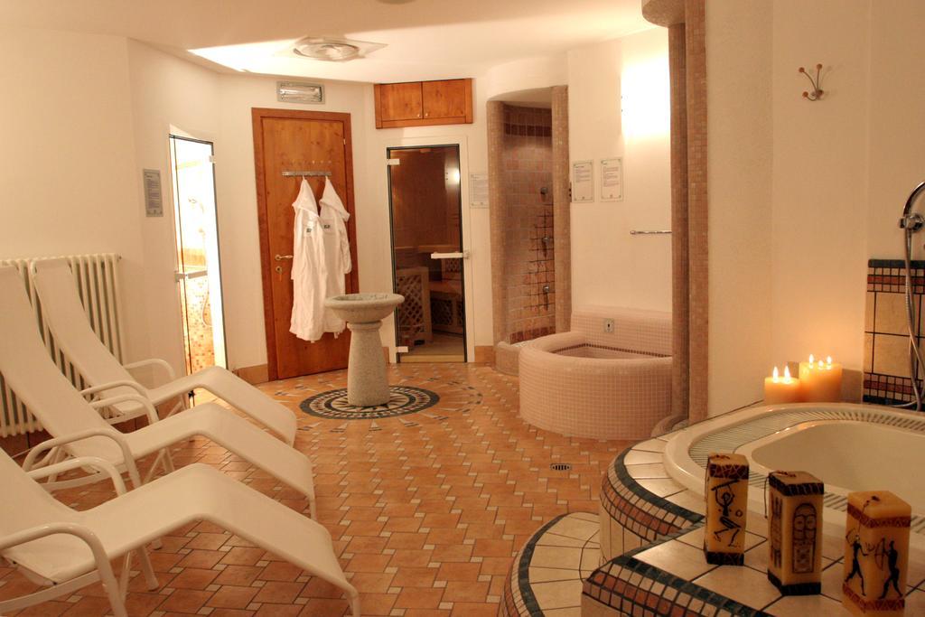 Hotel Prealpi Castione della Presolana Luaran gambar